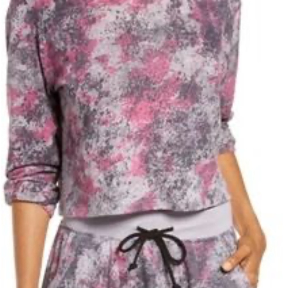 athleisure SOFT top